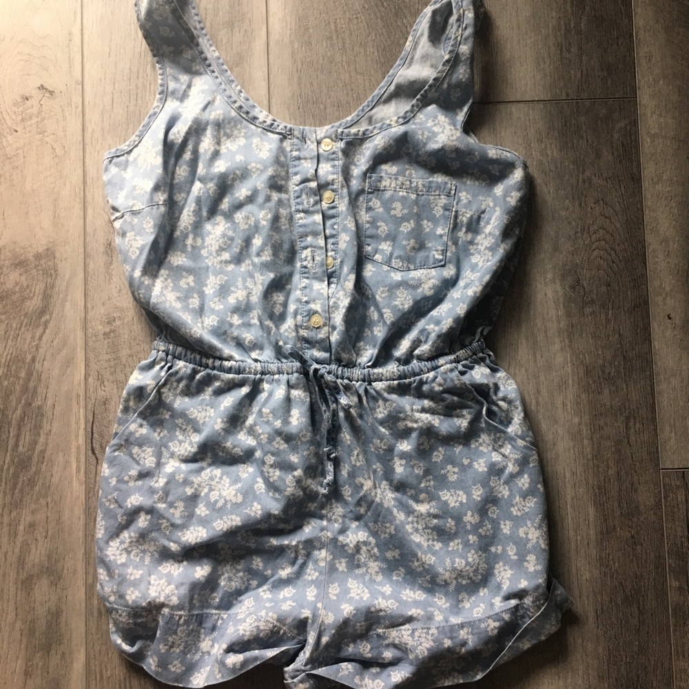 DENIM FLORAL ROMPER
